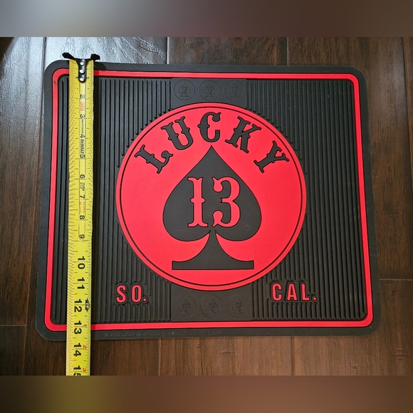 Vintage Lucky 13 Rubber Spade Utility Mat for entryway, car, garage - Picture 5 of 7